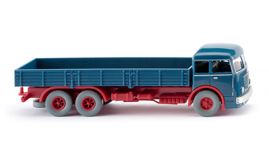 Flatbed lorry (Büssing 12.000) blue/red