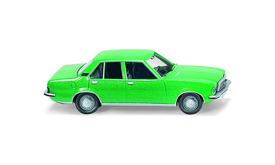 Opel Rekord D - bonbon green