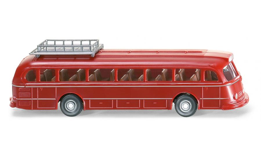 Pulmann Bus with roof rack